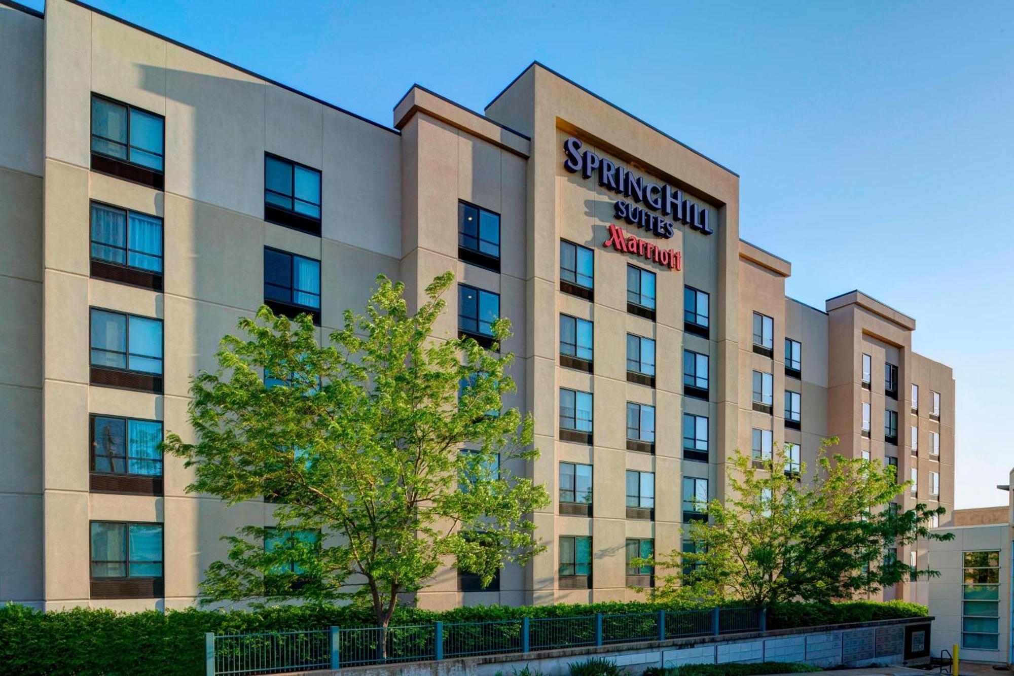 Springhill Suites St. Louis Brentwood Exterior foto